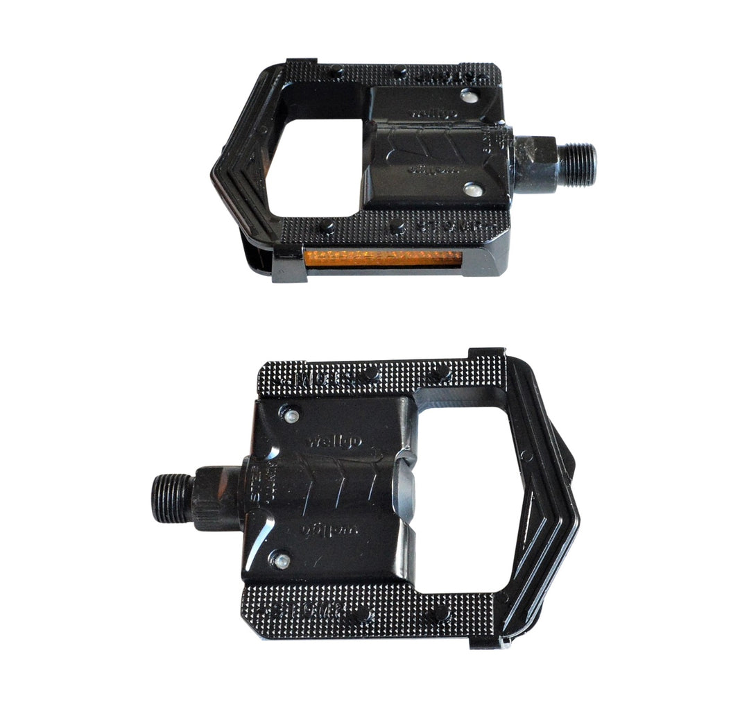 Folding bike pedals